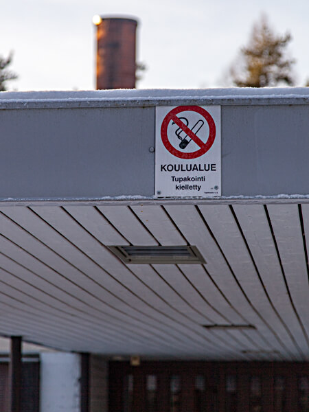 H&auml;rk&auml;vehmaan koulu